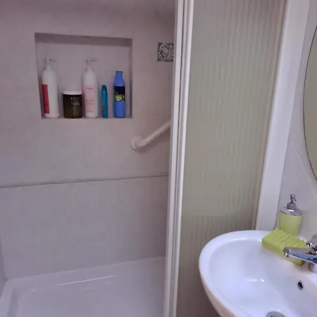 Giardino Fiorito Homestay Camaiore